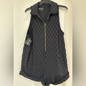 Skatie - cover up romper